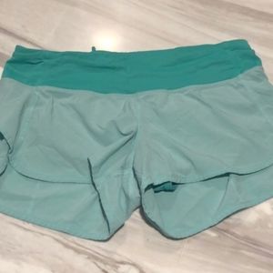 Lululemon Speed Short 2.5"